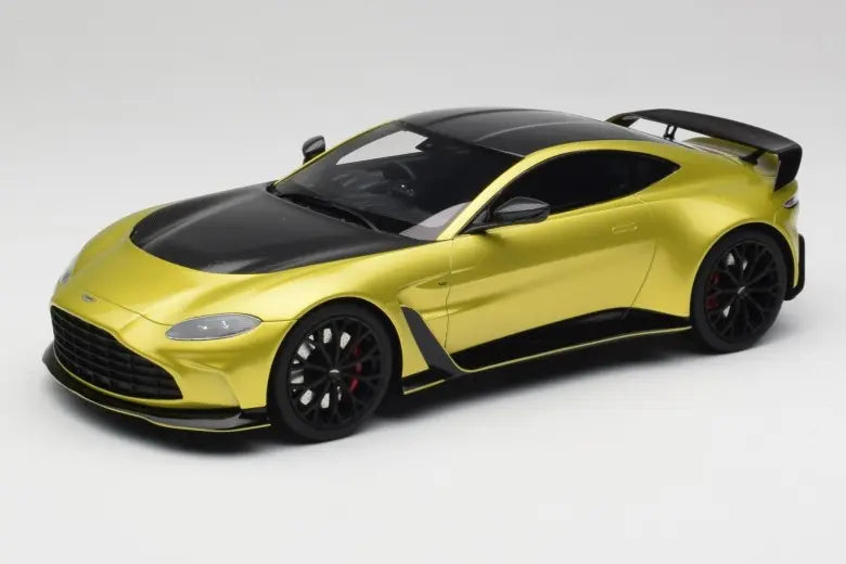 Aston Martin V12 Vantage Final Edition Cosmopolitan Yellow Top Speed 1/18