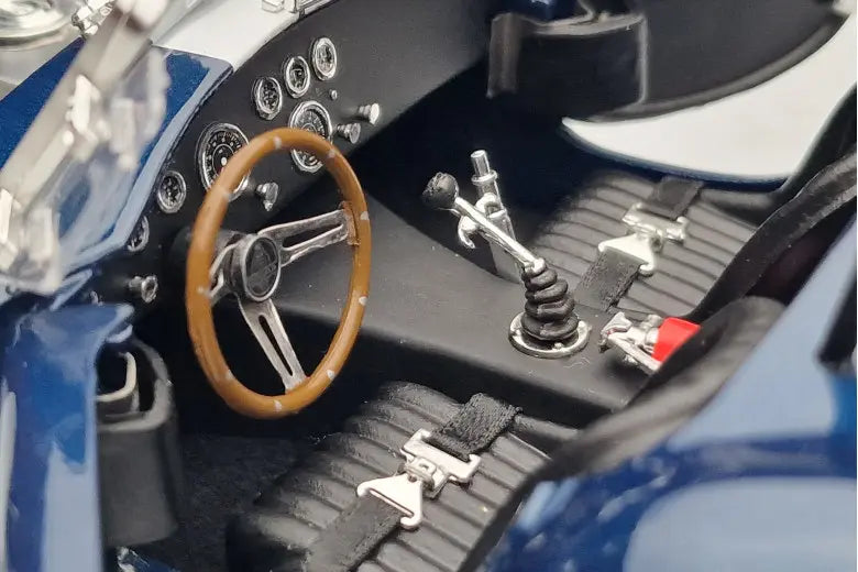 Shelby Cobra 427 S/C Dark Blue Kyosho 1/18
