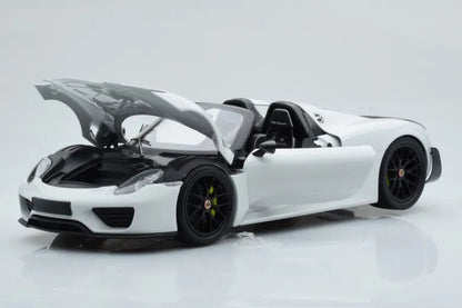 Porsche 918 Spyder Weissach Package White With Black Wheels Minichamps 1/18