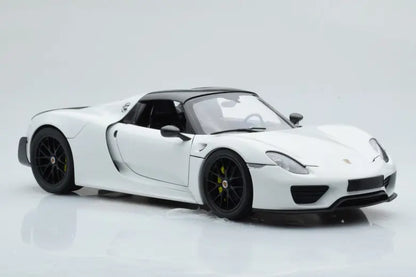 Porsche 918 Spyder Weissach Package White With Black Wheels Minichamps 1/18