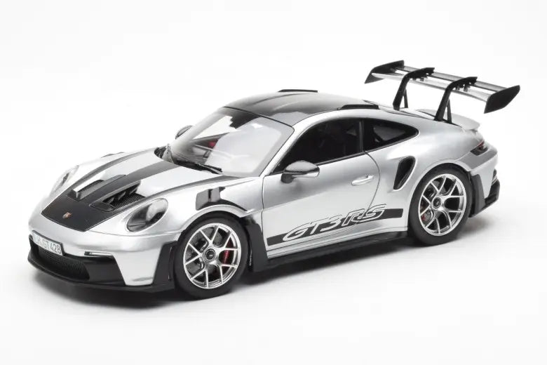 Porsche 911 992 GT3 Weissach Pack GT Silver Metallic Norev 1/18