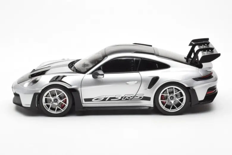 Porsche 911 992 GT3 Weissach Pack GT Silver Metallic Norev 1/18