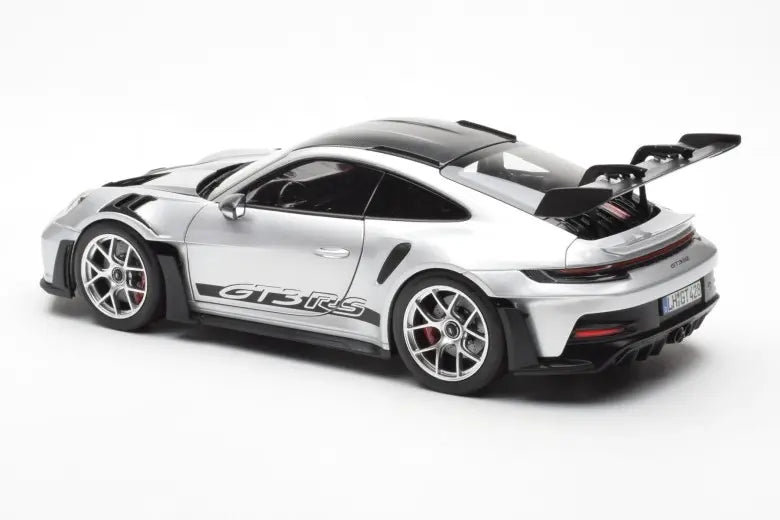 Porsche 911 992 GT3 Weissach Pack GT Silver Metallic Norev 1/18