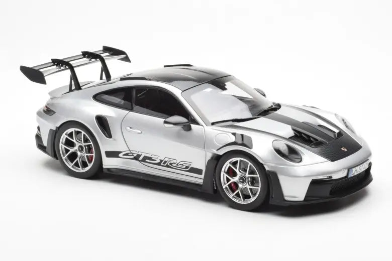 Porsche 911 992 GT3 Weissach Pack GT Silver Metallic Norev 1/18