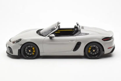 Porsche 718 Spyder Crayon Grey GT Spirit 1/18