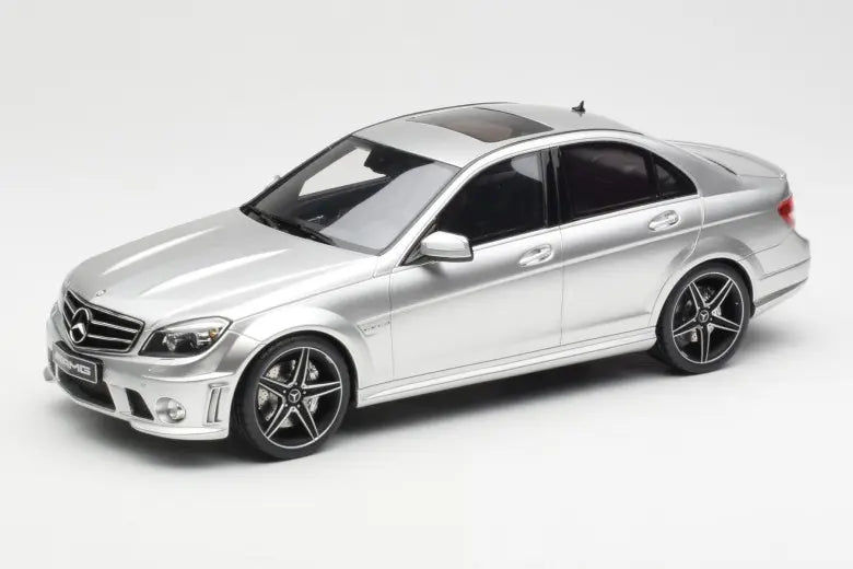 Mercedes C63 W204 Sedan Silver GT Spirit 1/18