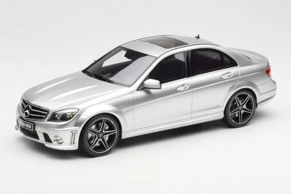 Mercedes C63 W204 Sedan Silver GT Spirit 1/18