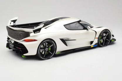 Koenigsegg Jesko Attack Crystal White Pearl GT Spirit 1/12