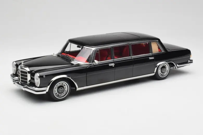 Mercedes 600 Pullman W100 Black NZG 1/18