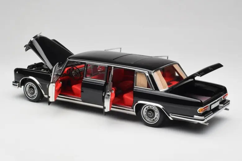 Mercedes 600 Pullman W100 Black NZG 1/18