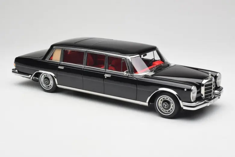 Mercedes 600 Pullman W100 Black NZG 1/18
