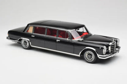 Mercedes 600 Pullman W100 Black NZG 1/18
