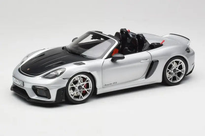 Porsche 718 Spyder RS Weissach Pack GT-Silver Metallic Norev 1/18
