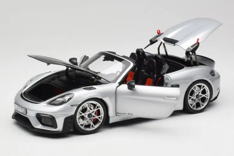Porsche 718 Spyder RS Weissach Pack GT-Silver Metallic Norev 1/18