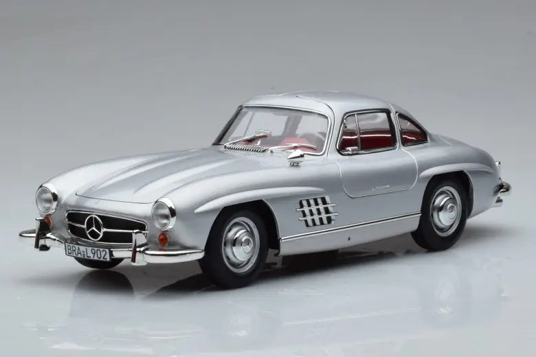 Mercedes 300 SL W198 Gullwing Norev 1/18