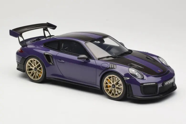 Porsche 911 GT2 RS 991.2 Ultraviolet GT Spirit 1/18