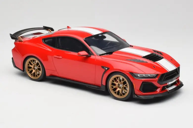 Ford Shelby Mustang Supersnage Red GT Spirit 1/18
