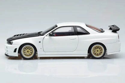 Nissan Skyline GT-R R34 Nismo Z-Tune White Motorhelix 1/18