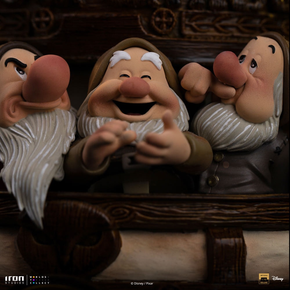 Snow White Deluxe 1:10 Scale Statue