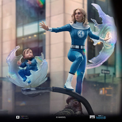 Invisible Woman 1:10 Scale Statue